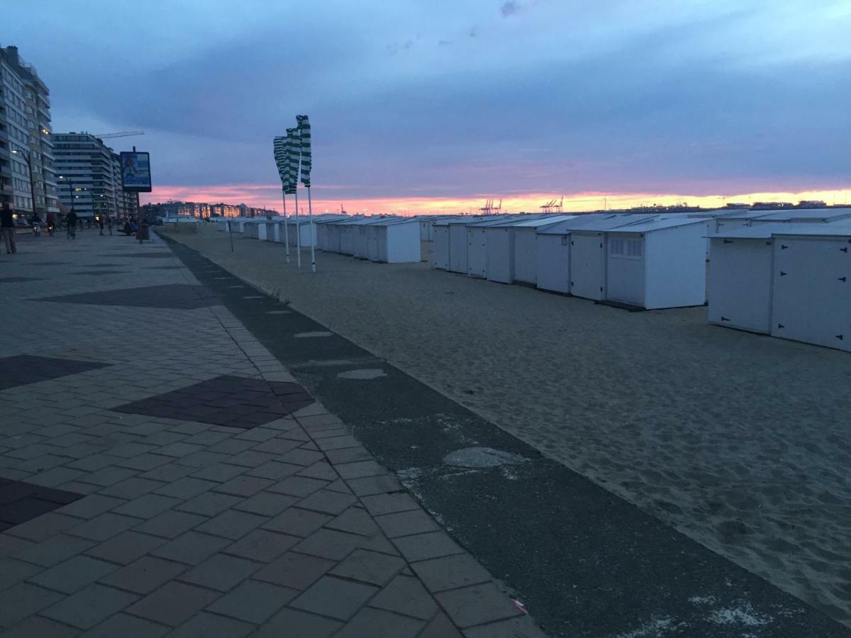 Holiday home In Met Tuin En Parkeerplaats *